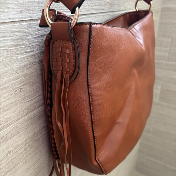 👜Charming Charlie Faux Leather Shoulder Bag Purse Tassels Brown Tan Bucket - Picture 4 of 10